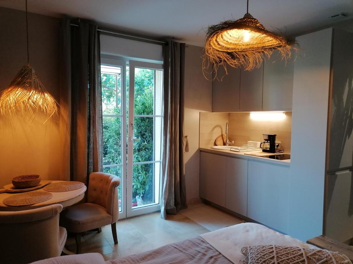 L'Autre Perle, Balneo En Supplement, Le Clos Des Perles Tourtour Bagian luar foto