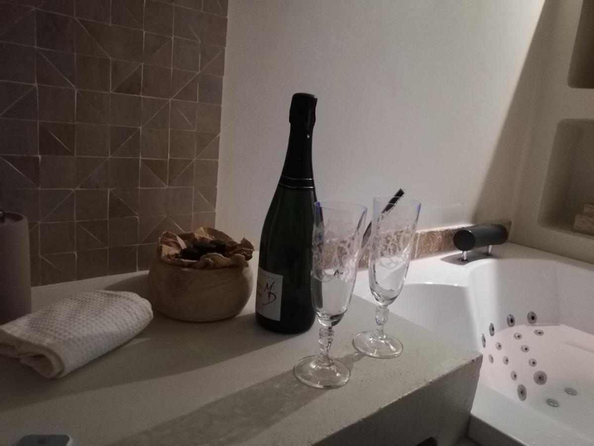L'Autre Perle, Balneo En Supplement, Le Clos Des Perles Tourtour Bagian luar foto