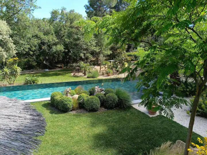 L'Autre Perle, Balneo En Supplement, Le Clos Des Perles Tourtour Bagian luar foto